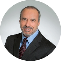 AO Headshot Mike Ferreira | Guild Mortgage