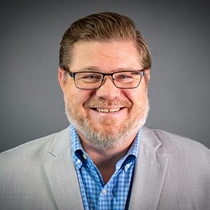 Eric Weiss headshot